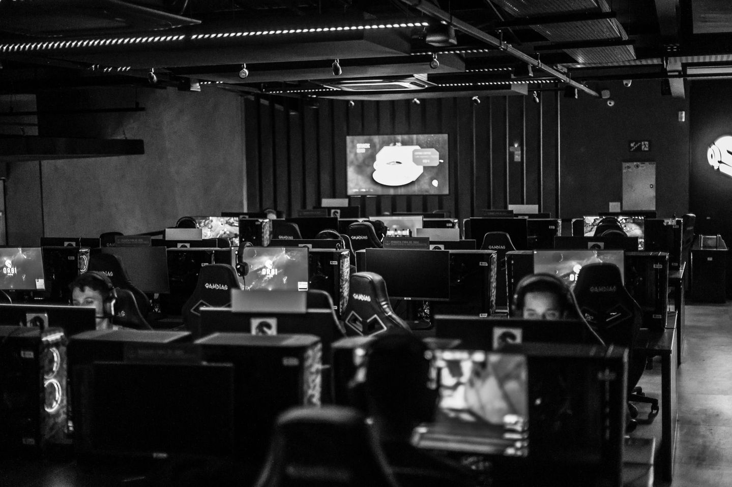 Black and white view of an active esports gam